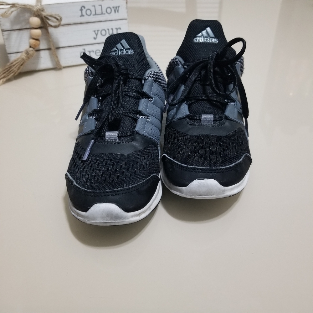 SNEAKERS | ADIDAS